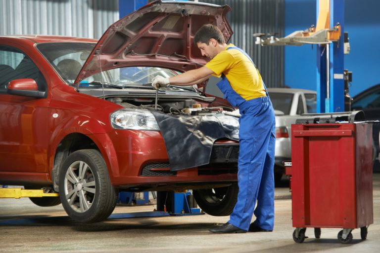 a car mechanic